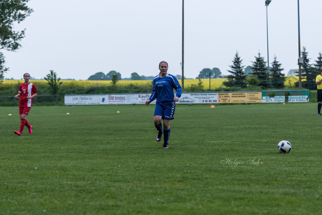 Bild 63 - wCJ SV Steinhorst/Labenz - VfL Oldesloe : Ergebnis: 18:0